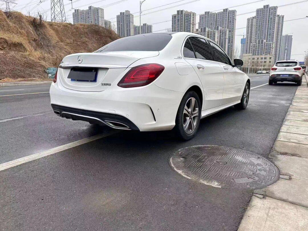 2021款奔驰c200l图片