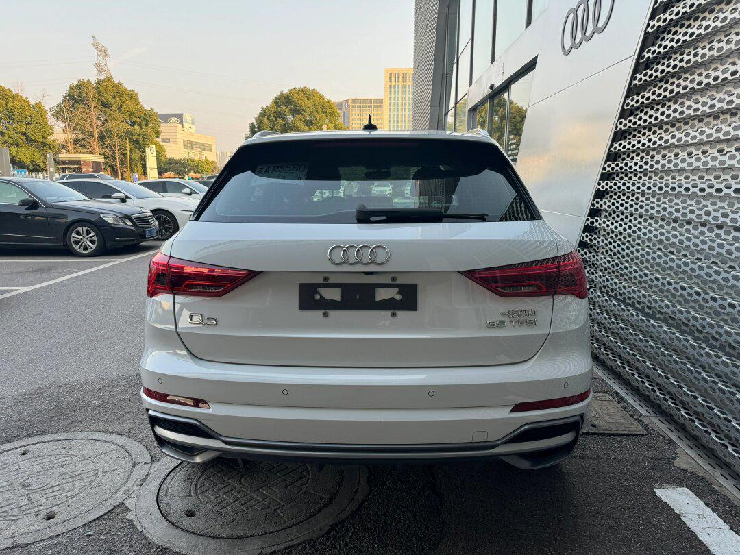 【车型】奥迪q3 2022款 35 tfsi 时尚动感_奥迪q3社区_易车社区