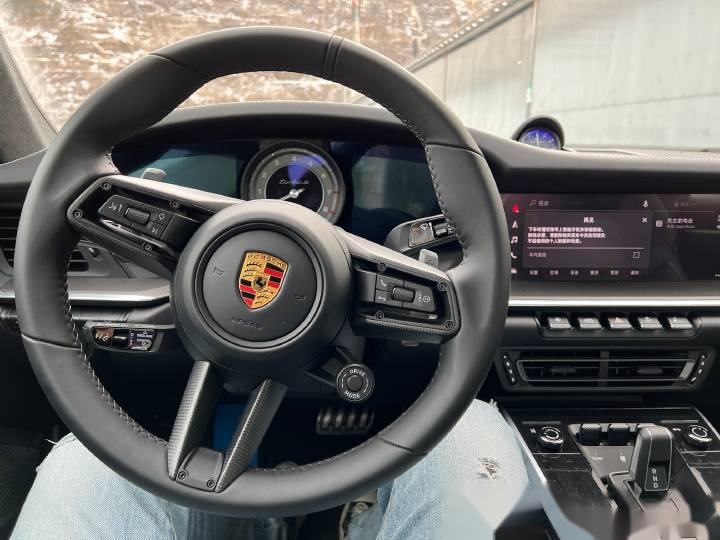 作为911 turbo s和718 gt4 clubsport车主, 今天全新的_保时捷718社区