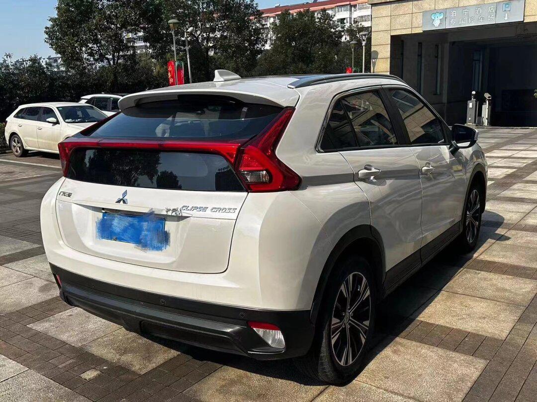 99万921520年39715三菱奕歌 1.