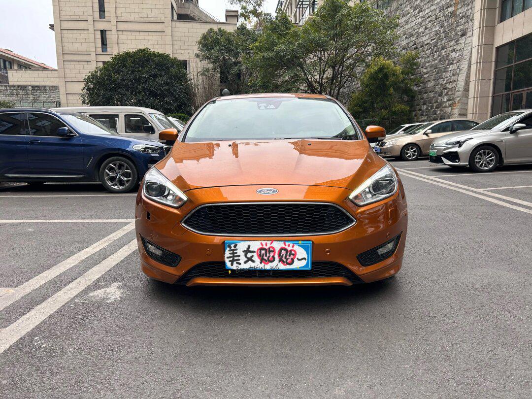 福克斯 17款两厢 ecoboost 1.5t 自动运动型