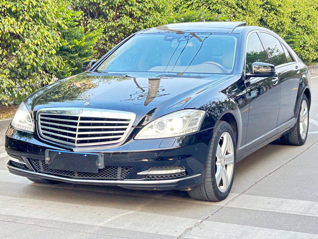 当前位置:>易车>社区>奔驰s级社区>超级极品2010年s350四驱顶配,新车