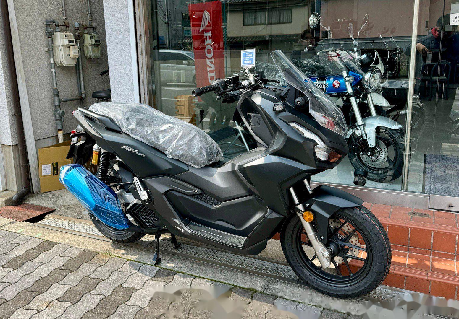 本田adv160日本售价2w4,不知道回头咱们国产后会是多少呢_汽车杂谈