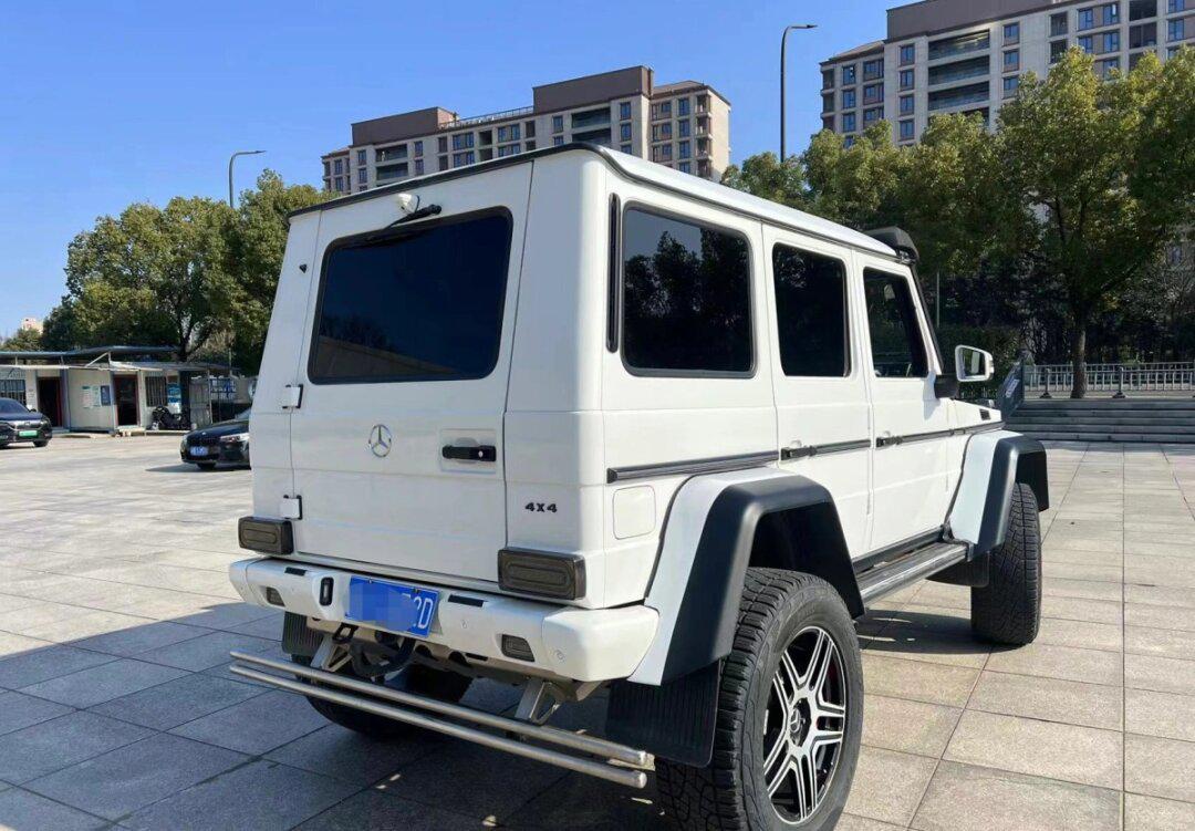 奔驰g5004x4参数长宽高图片