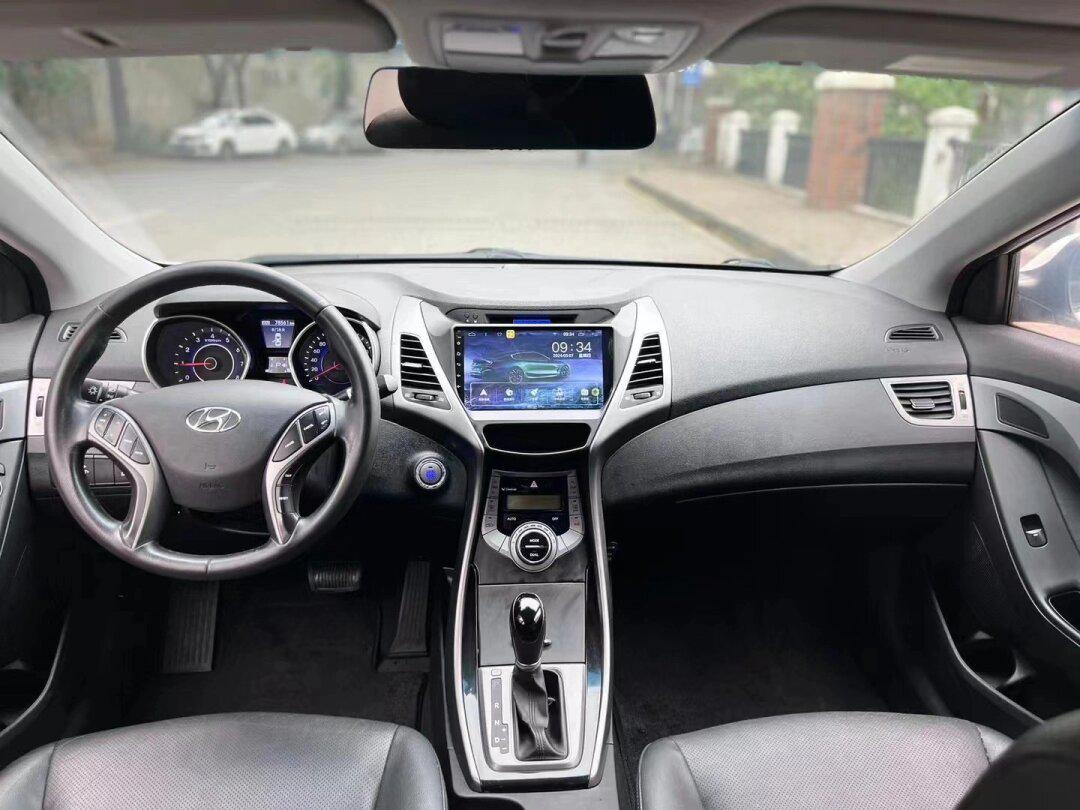 珠海佳诚二手车特价特价特价4.78万,15年现代朗动,1.