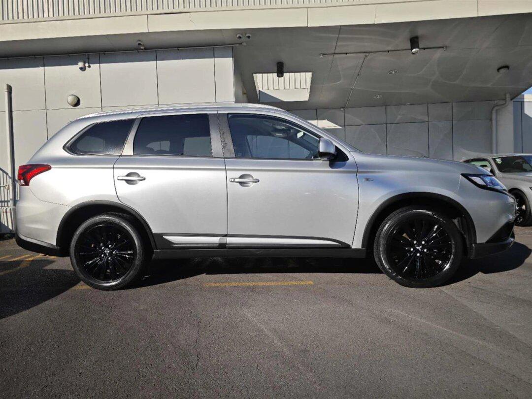 2020 三菱nz版欧蓝德 4驱 7座 41500kms_欧蓝德社区_易车社区