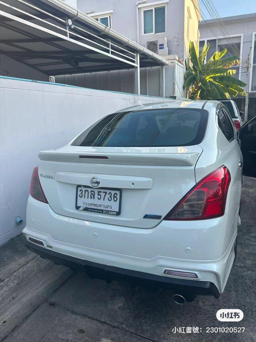 曼谷的梦想之车——尼桑「nissan」珍珠白