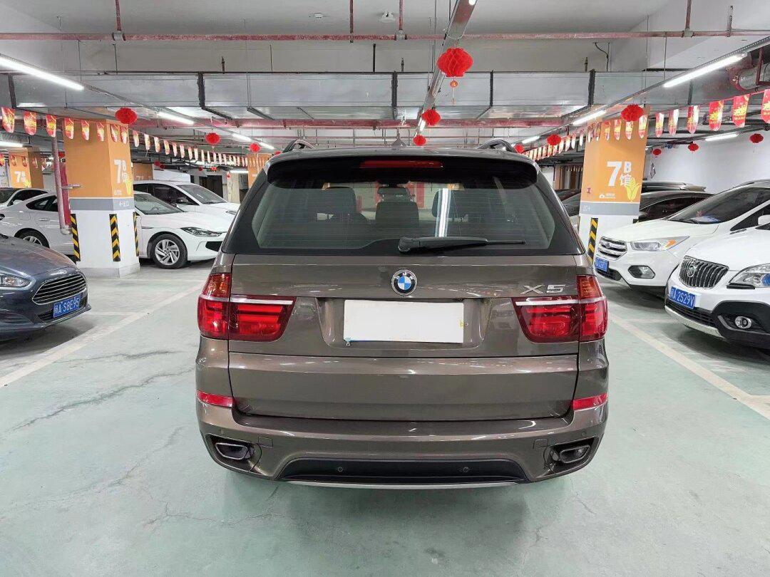 13年6月宝马x530t领先型大表哥一手车13万公里车况原版