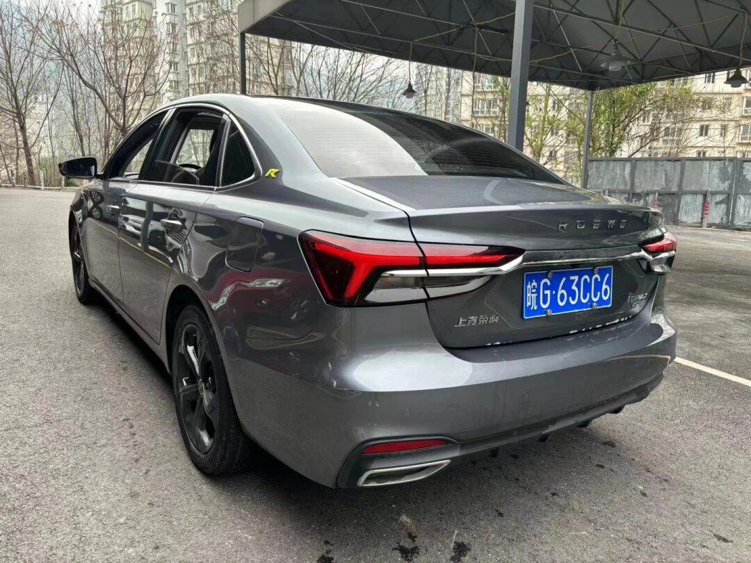 21年的荣威i6 max自动挡