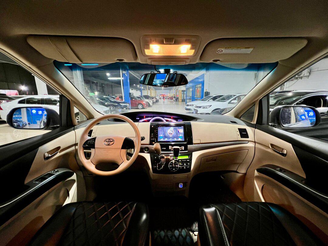 出17年8月 大霸王 丰田普瑞维亚2.4标准型