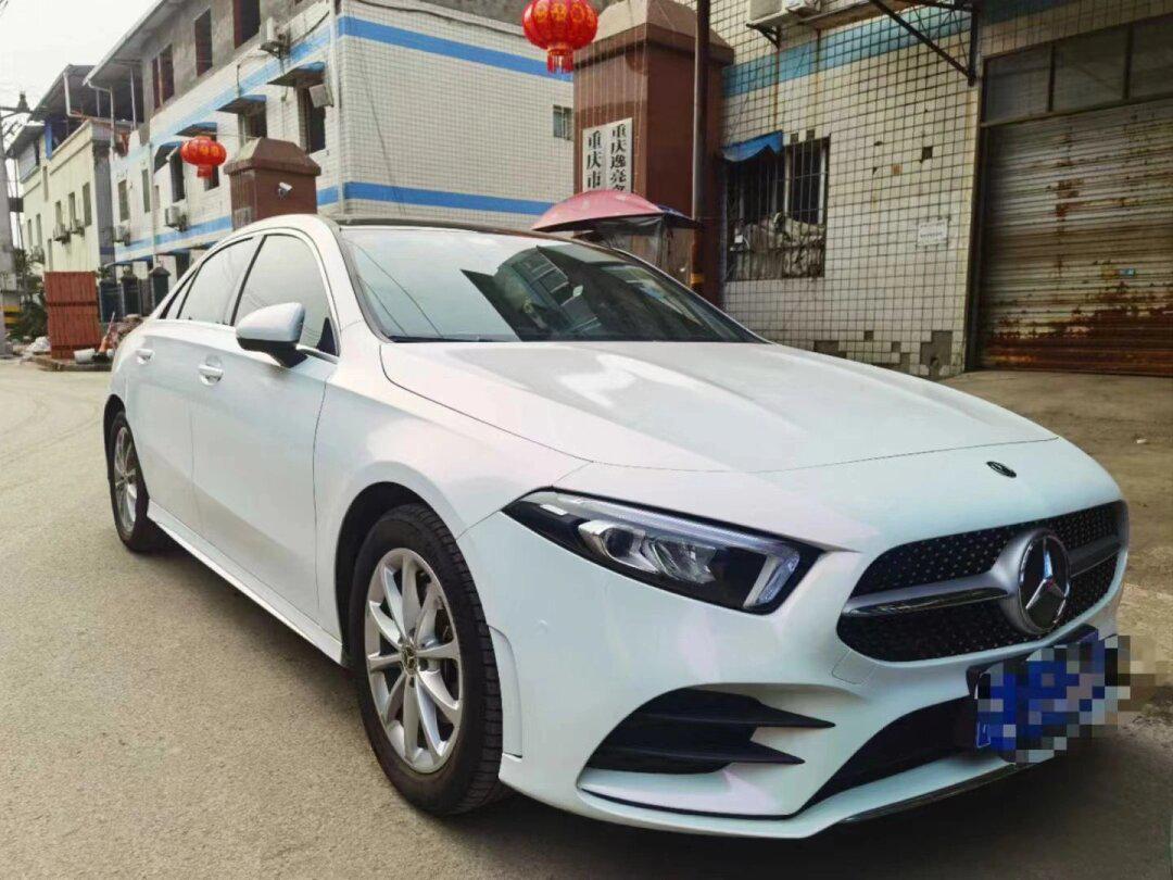 拿下2020款 奔驰a级 a 200 l 运动轿车 【上牌时间】2020年10月_奔驰