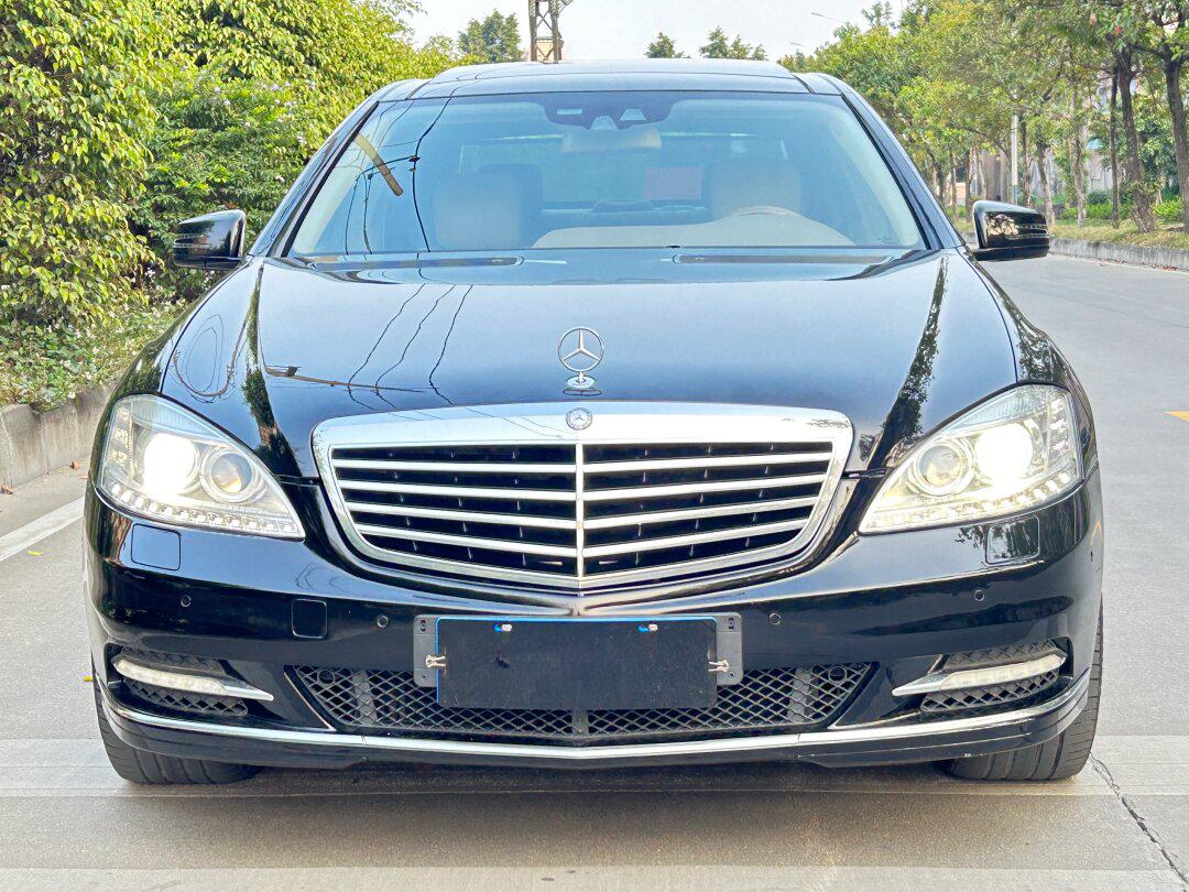 当前位置:>易车>社区>奔驰s级社区>超级极品2010年s350四驱顶配,新车