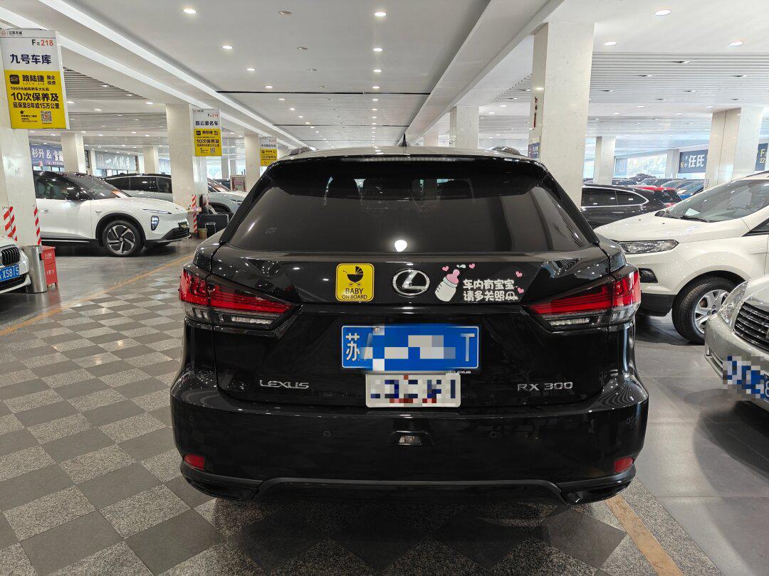 2019年底 20款 雷克萨斯rx300 四驱典雅 1.89w公里 原版原漆带车