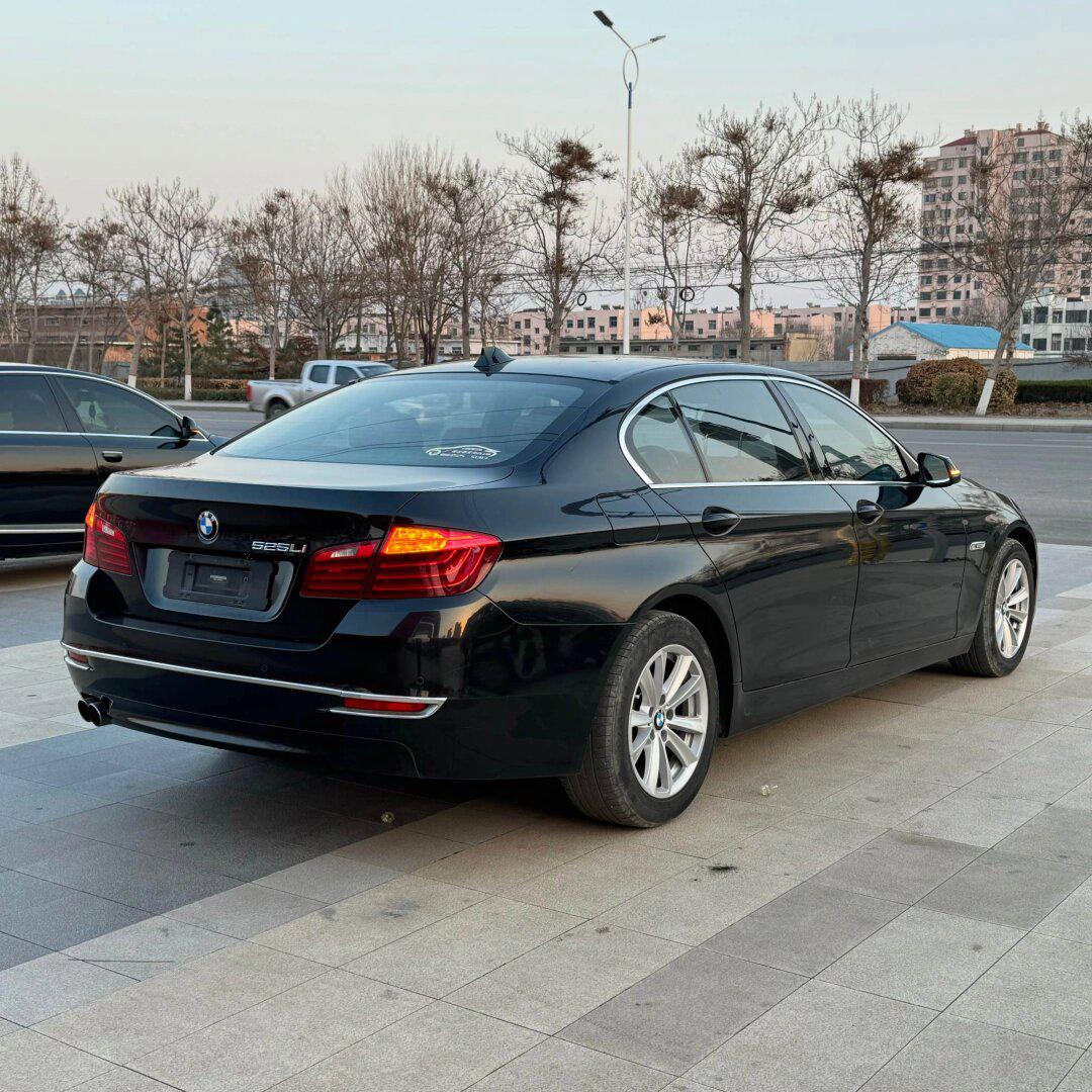 全款十一万大93 支持远程分期 新到准15年宝马520i典雅型,2.