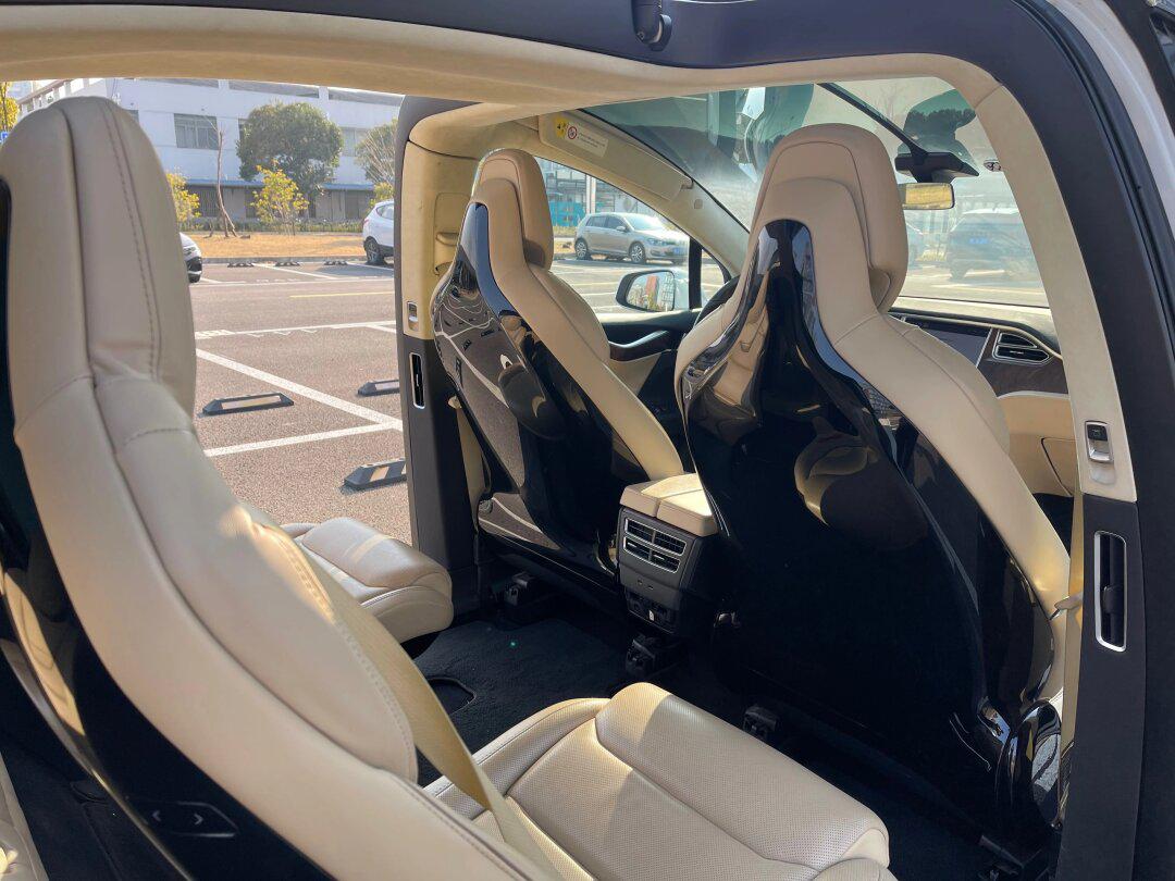 特斯拉 model x 2016款 60d,8.3万公里,准17_model x社区_易车社区