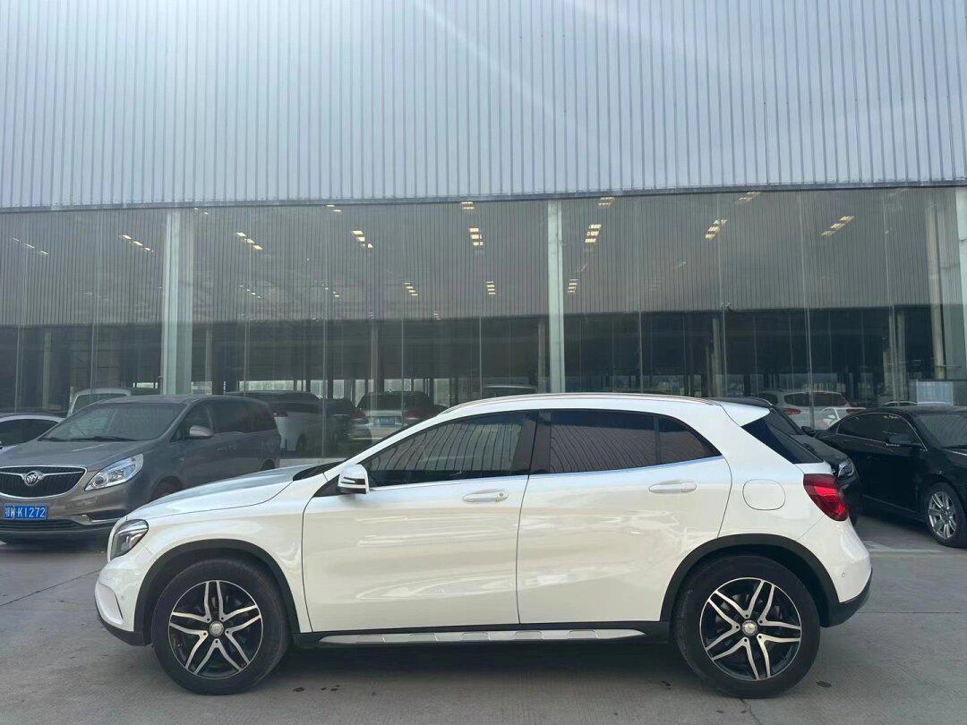 当前位置:>易车>社区>奔驰gla社区>17年gla200一手车8万公里精品车况