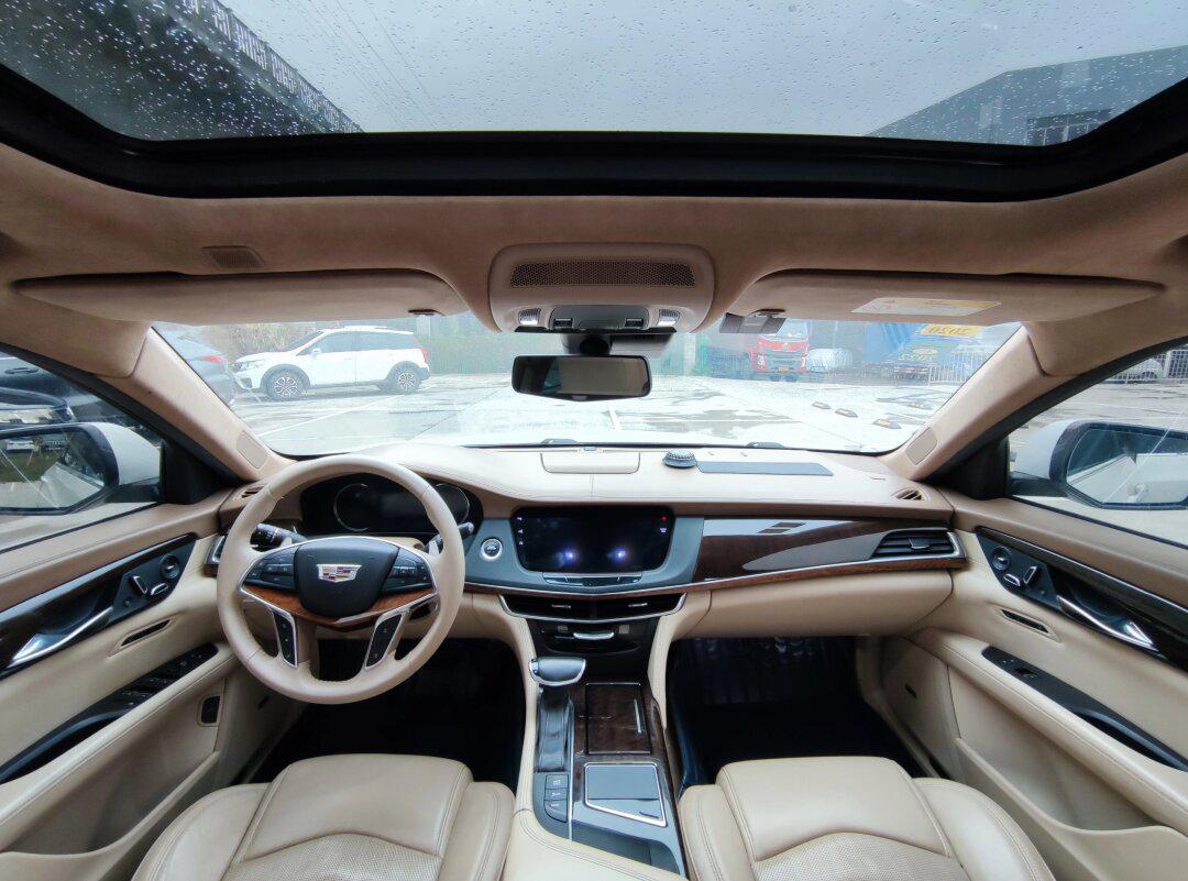 浴皇大帝16款凯迪拉克ct6 3.0t铂金版