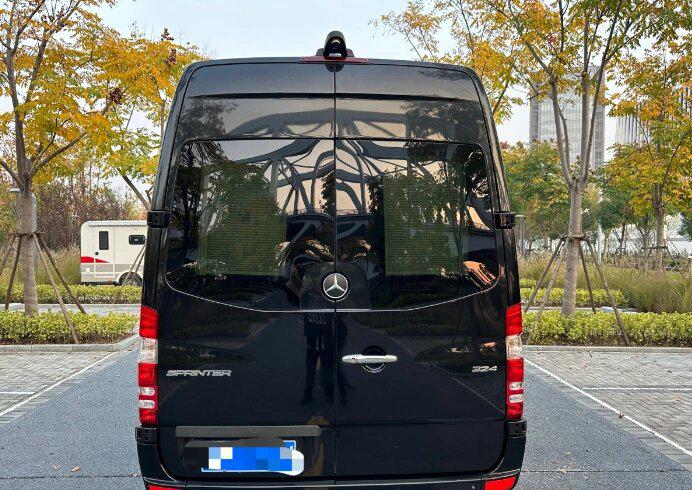 奔驰斯宾特中归房车 售价:26.