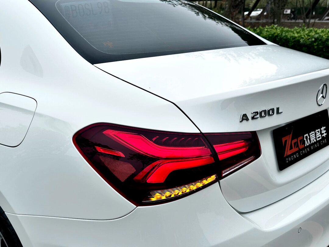 20款奔驰a200l运动轿车时尚型_奔驰a级社区_易车社区