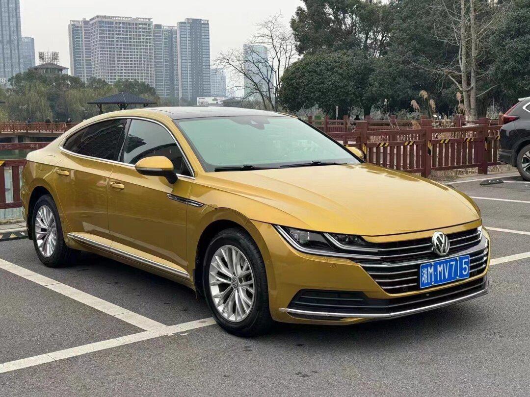 98万 首付2.8万 19年底大众cc 2.0t,整车原版,一手车,8