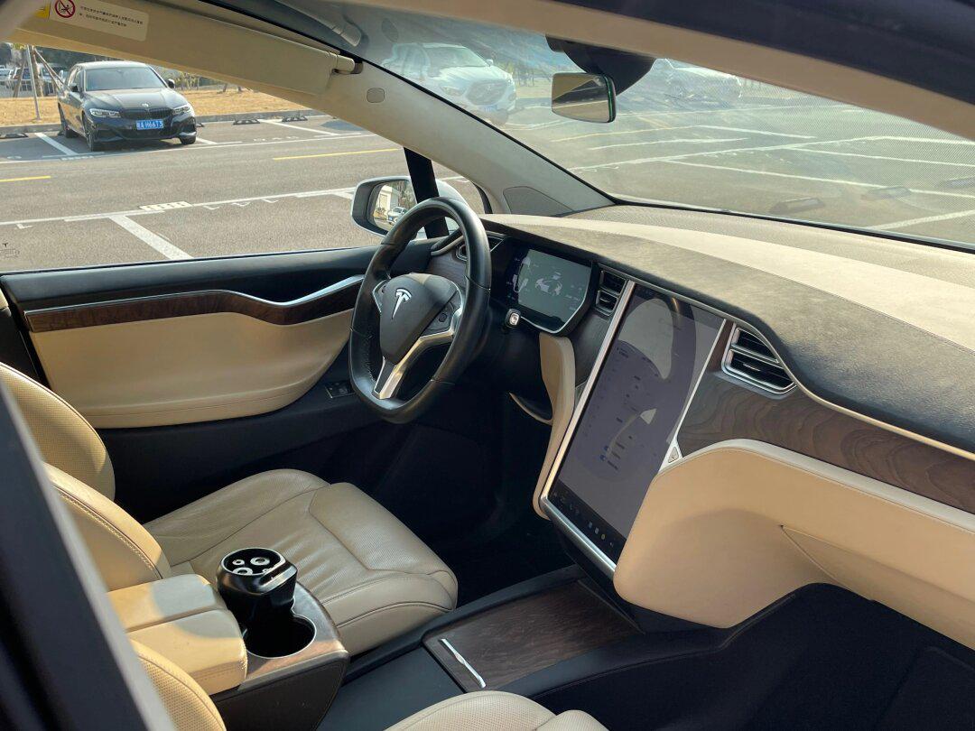 特斯拉 model x 2016款 60d,8.3万公里,准17_model x社区_易车社区