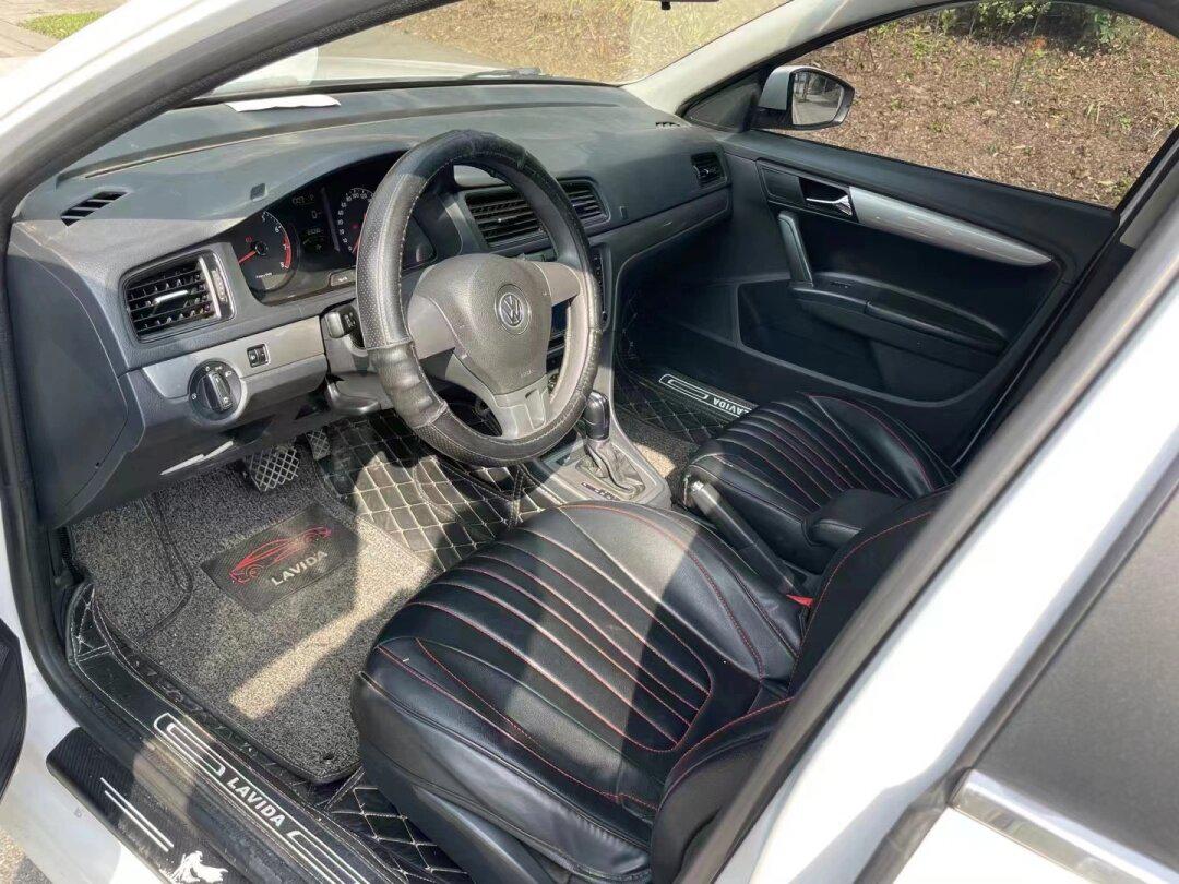 6自动,8万公里 一手车,一处油漆,其余原漆, 内饰外观成_朗逸社区_易车