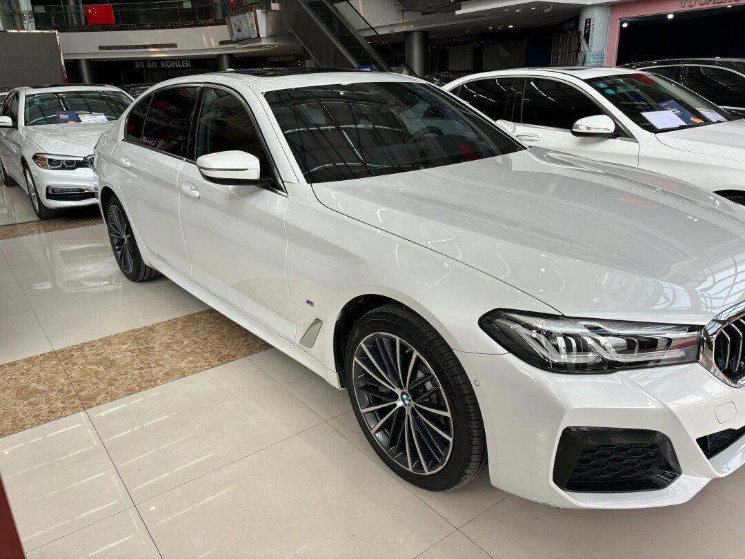 宝马5系 2022款 530li 领先型 m运动套装 实车拍摄0次过户 表显里程