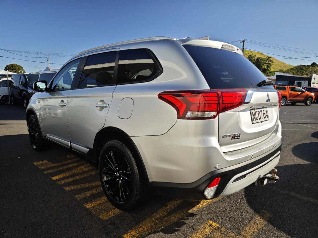 2020 三菱nz版欧蓝德 4驱 7座 41500kms_欧蓝德社区_易车社区