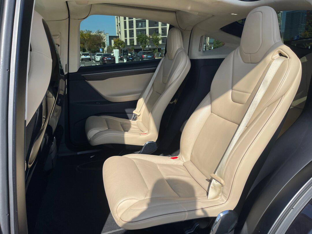 特斯拉 model x 2016款 90d,8.3万公里,已过_model x社区_易车社区