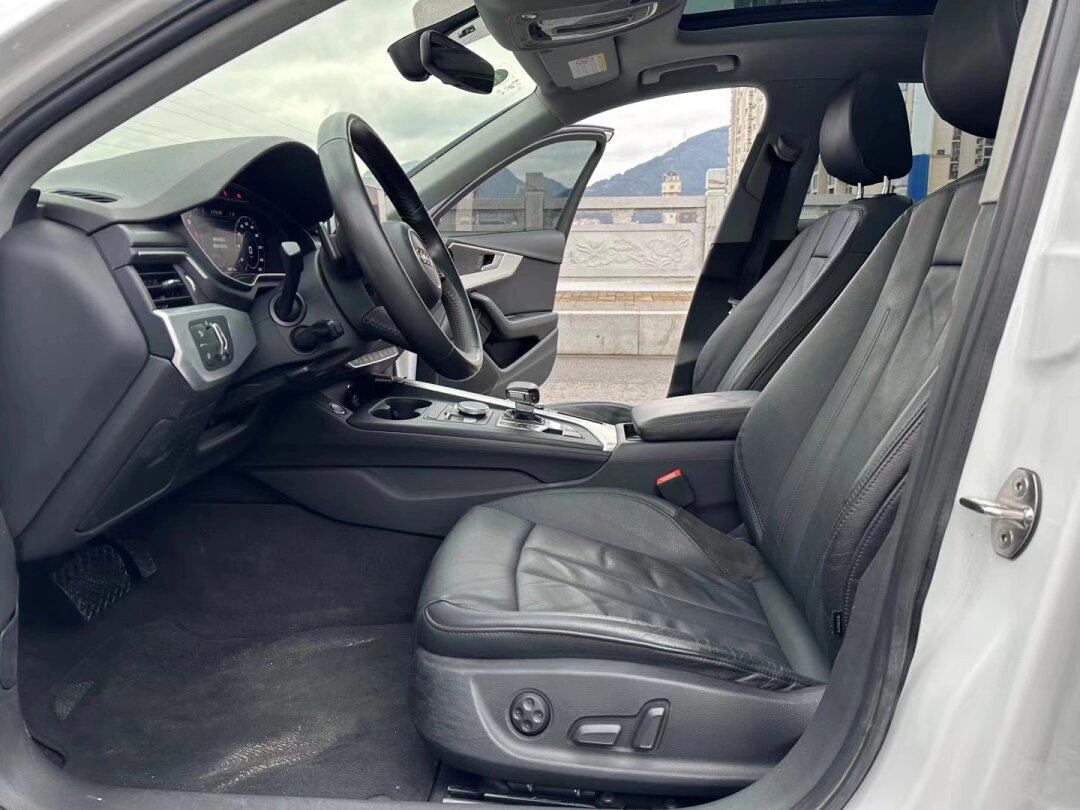 18年奥迪a4l一手车4万公里,全景天窗真皮座椅,一件启动自动大灯,导航
