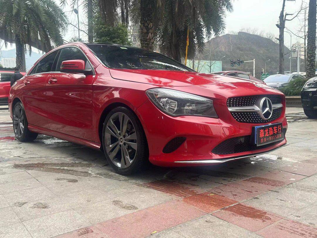 90全款10.xx 2018款2018年上牌奔驰cla200动感型,美女一手,只