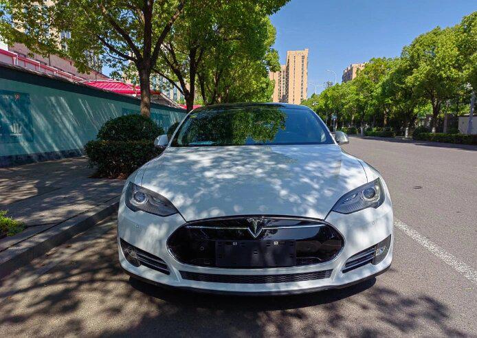 特斯拉model sp85 售价:15.