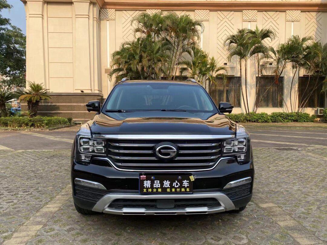 广汽传祺gs8两驱豪华智联版