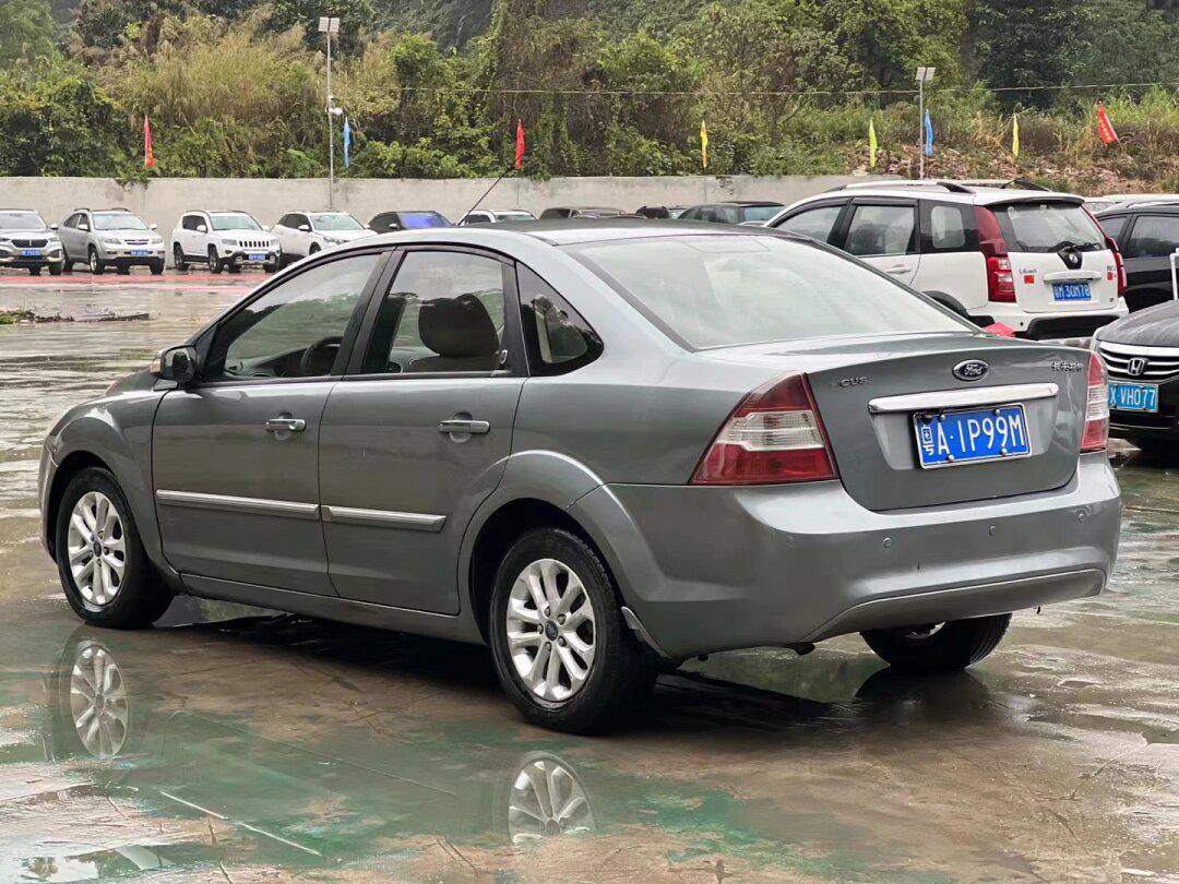 10年10月福特福克斯自动豪华版,一手套标16万公里,广州城市用车机头波