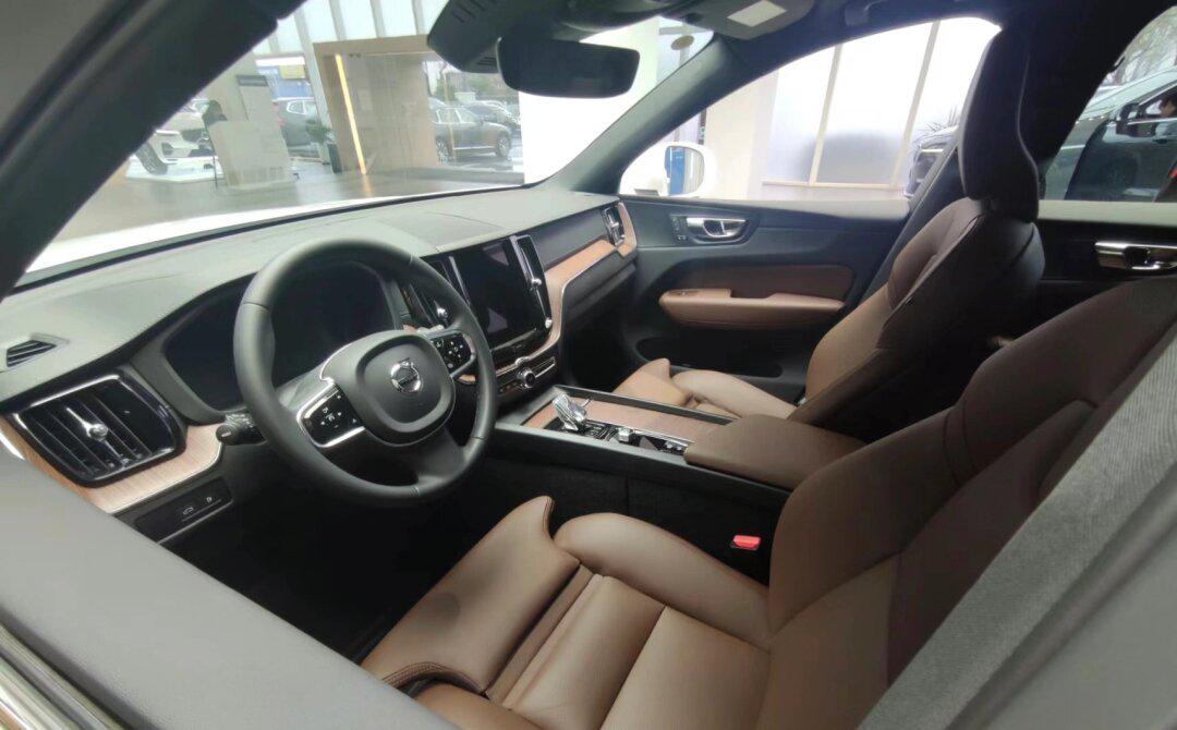 沃尔沃xc60插电混动91你值得拥有