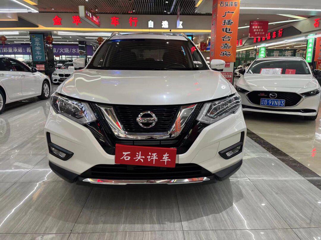 2017年登记上牌极品日产奇骏,2.5排量四驱豪