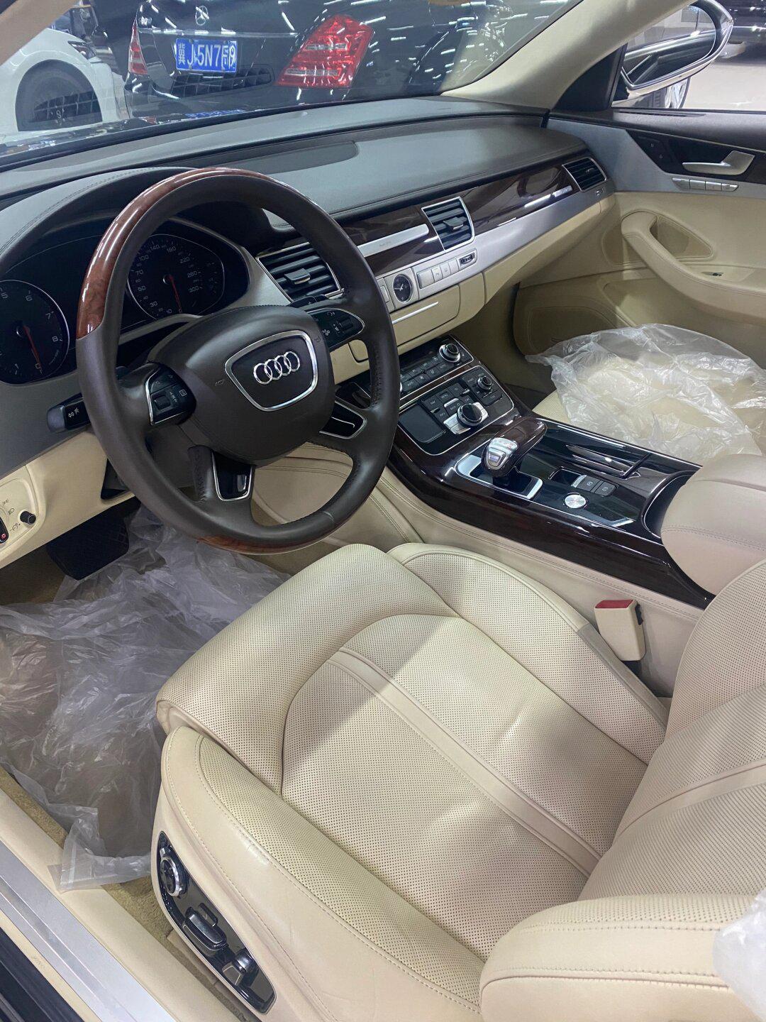 13款12年奥迪a8l,实表6.3万公里,个人一手