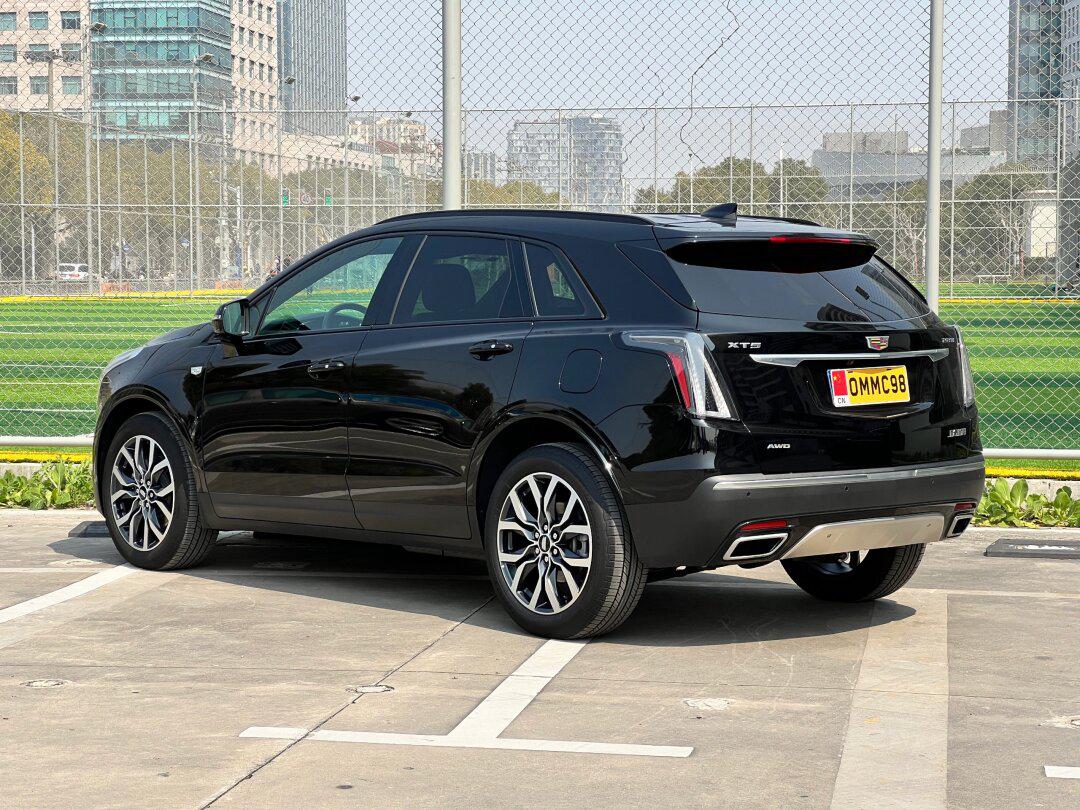 最新拿下 凯迪拉克xt5 2022款 2.0t 四驱豪华型蜂鸟版 2.0t 48