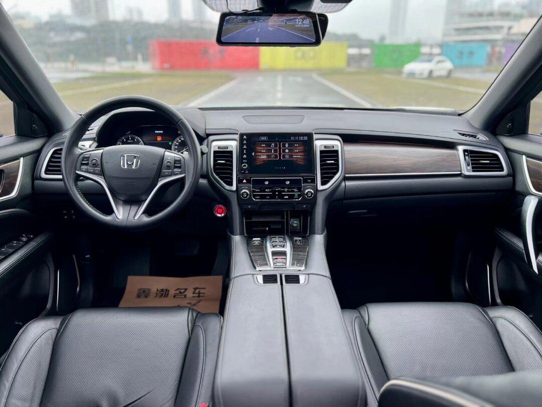 17款本田urv 2.0t 四驱尊享版