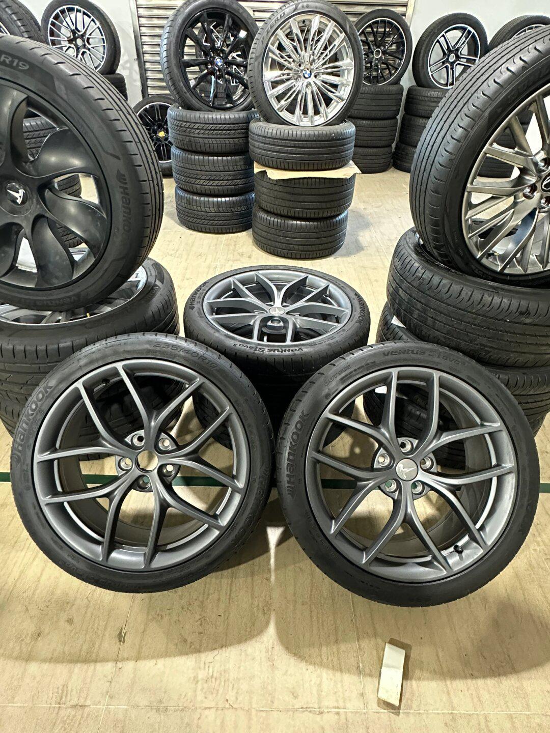 特斯拉model3 19寸轮毂 毛豆3 p版高性能版