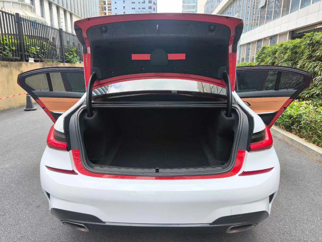 今天特价车型[庆祝][庆祝][庆祝]20年宝马3系,2020款 改款 2.