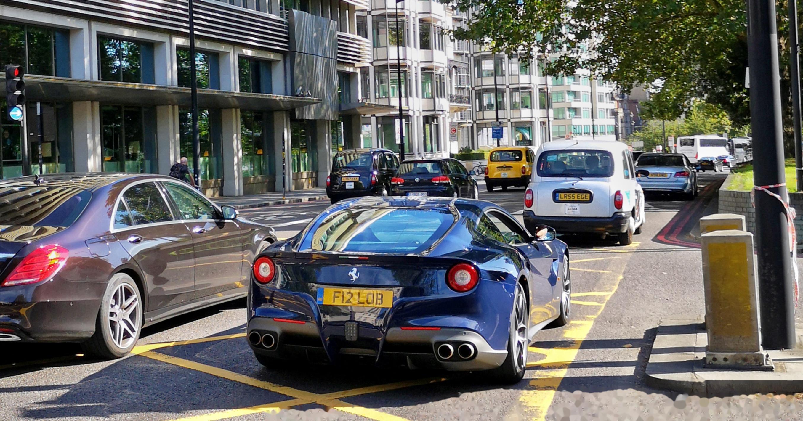 英国(伦敦) 法拉利 f12 berlinetta (14-15)_berlinetta社区_易车社区