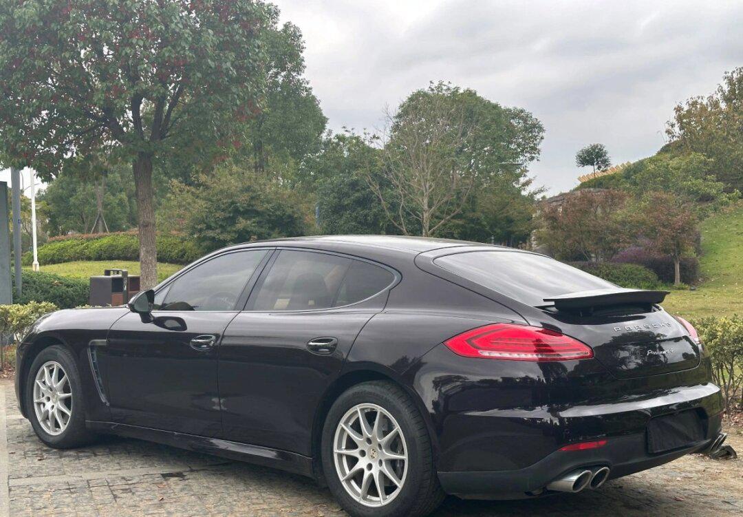 保时捷panamera帕拉梅拉4 售价:33.