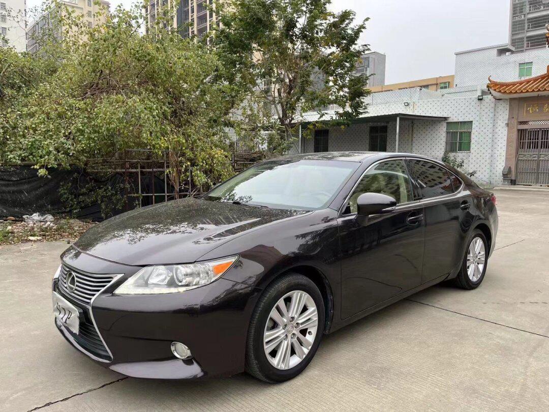 最新到店 14年雷克萨斯es250精英版,实表15万公里全程4s记录!