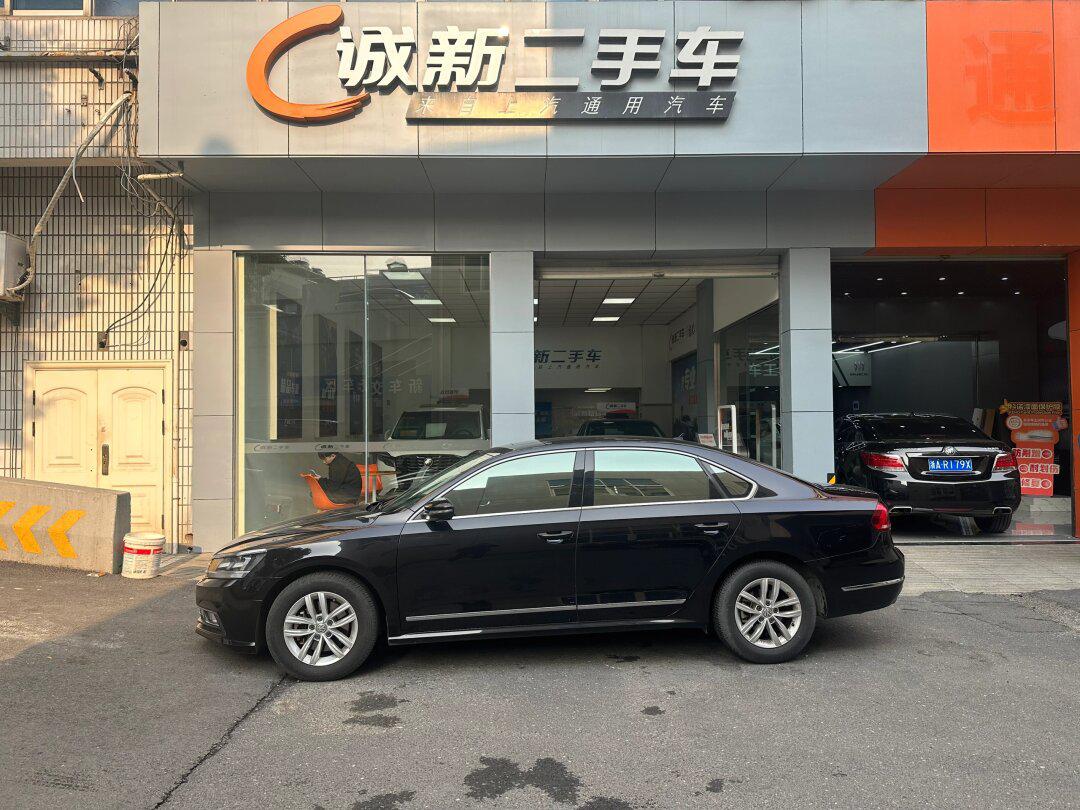 大众帕萨特(2016款300tsi 政采版)2016年12月上牌,1.