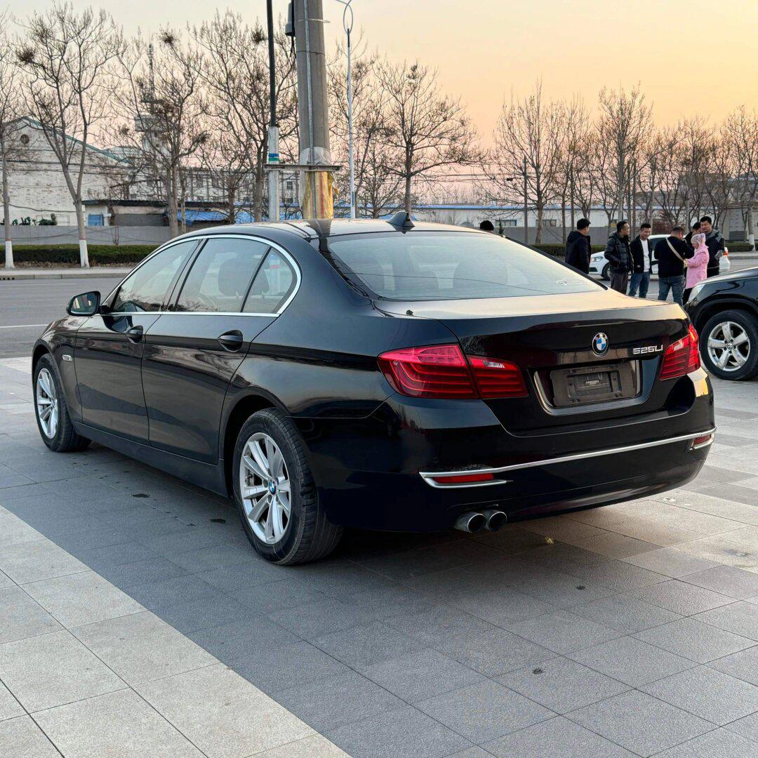全款十一万大93 支持远程分期 新到准15年宝马520i典雅型,2.