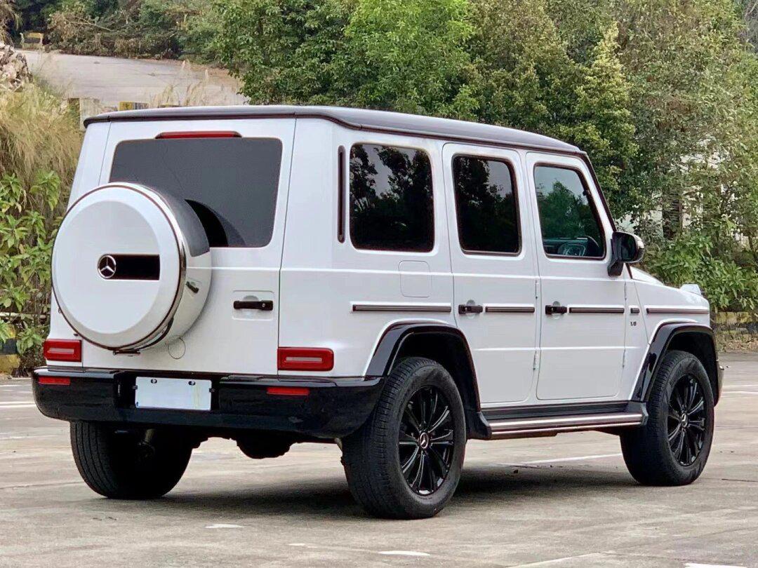 9393新款上架:奔驰(进口)g级 g500中规版 【车辆排量】4.