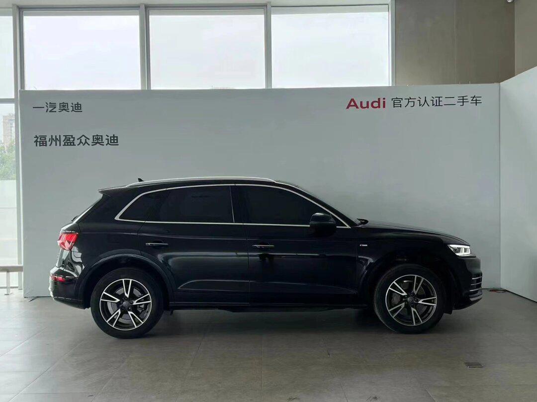 当前位置:>易车>社区>奥迪q5l社区>20年奥迪q5l40时尚型,7万公里,原版