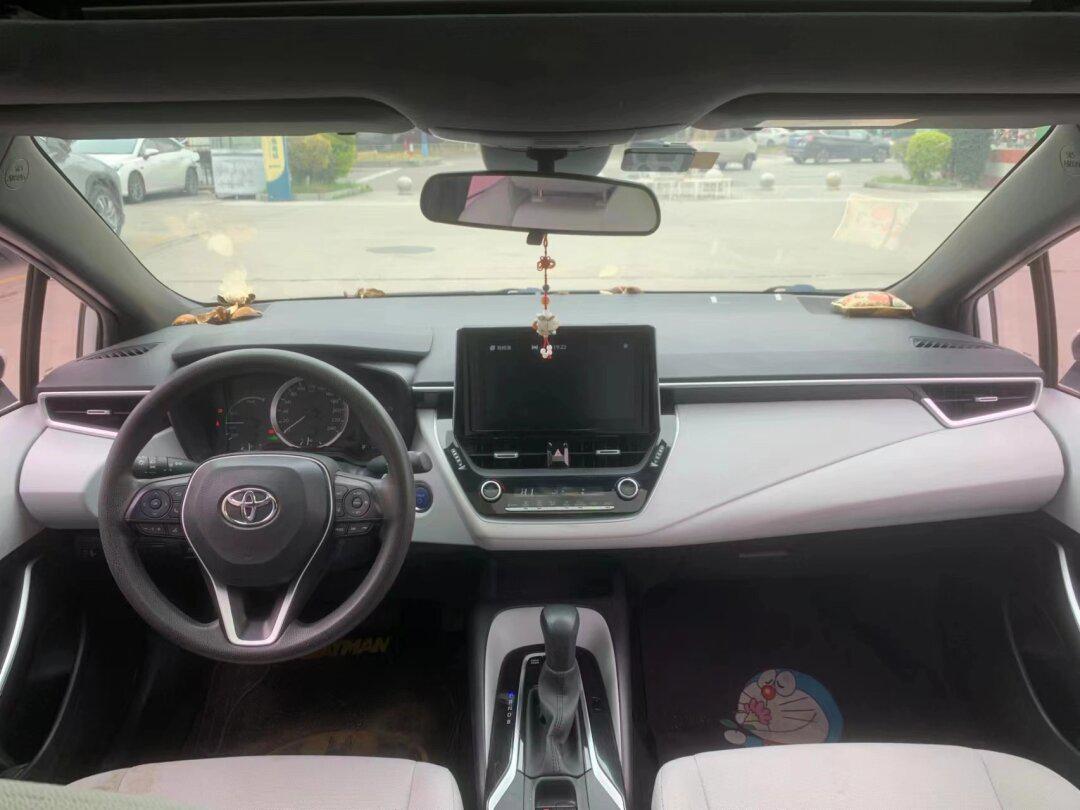 18万2019年12月 丰田雷凌双擎 1.