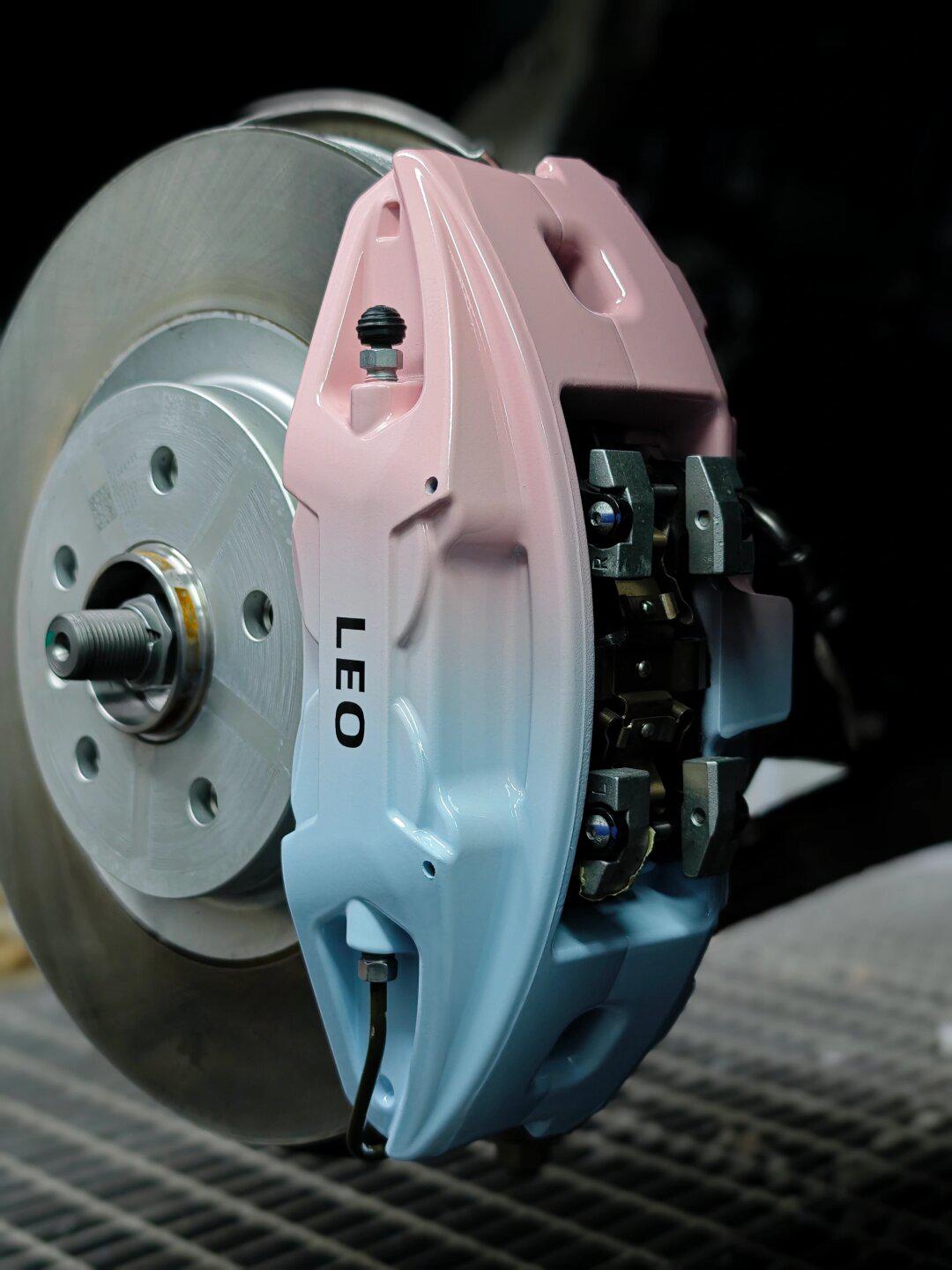 蔚来et5t卡钳改色